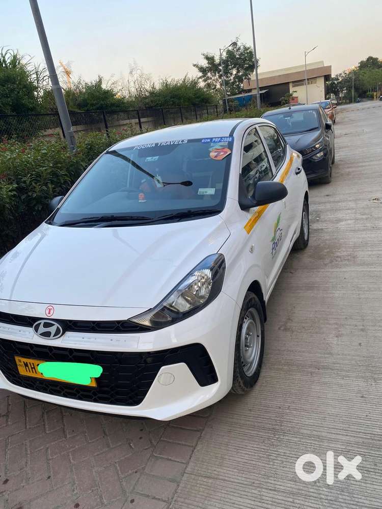 Driver for corporate taxi