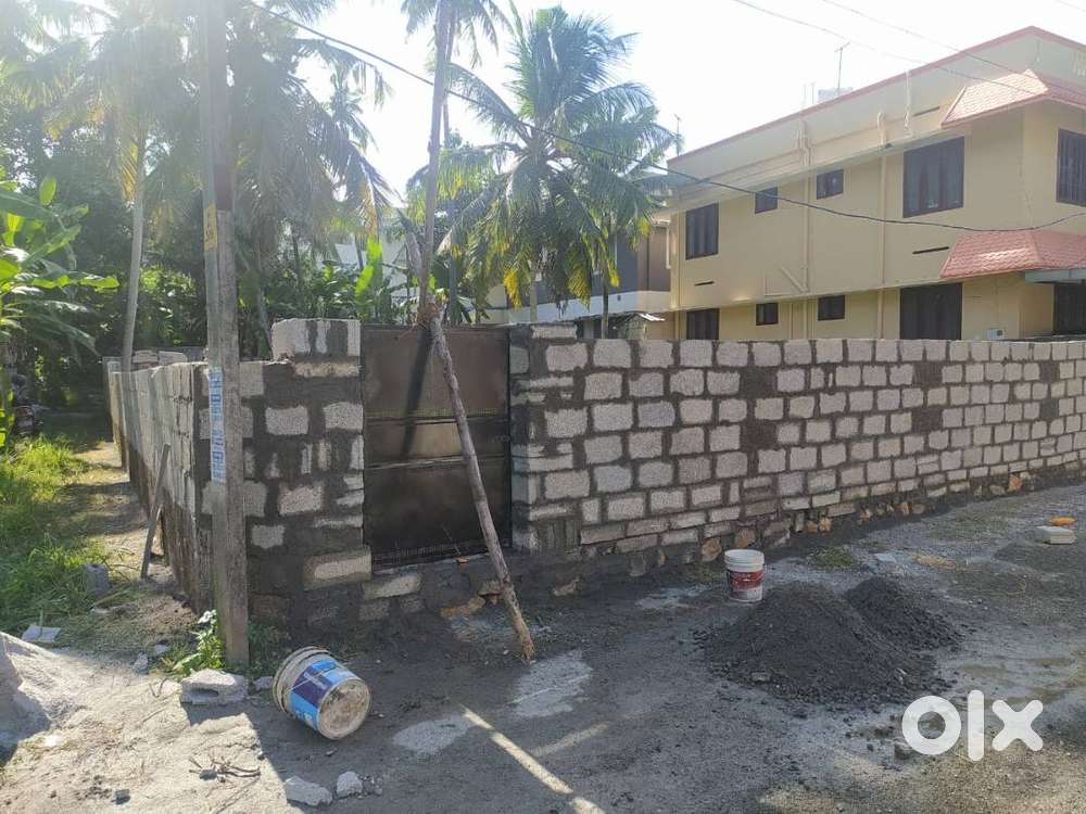 East Facing rectangular plot 10.05 cent