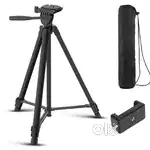 Brand New Digitek tripod