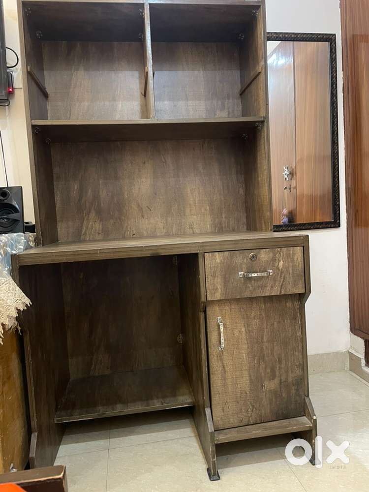 Study table