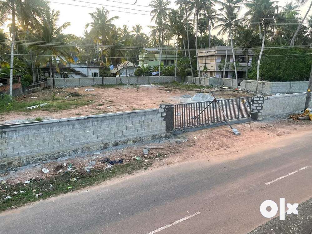 Prime plot in bypass thiruvallam for rent as godown or warehouses