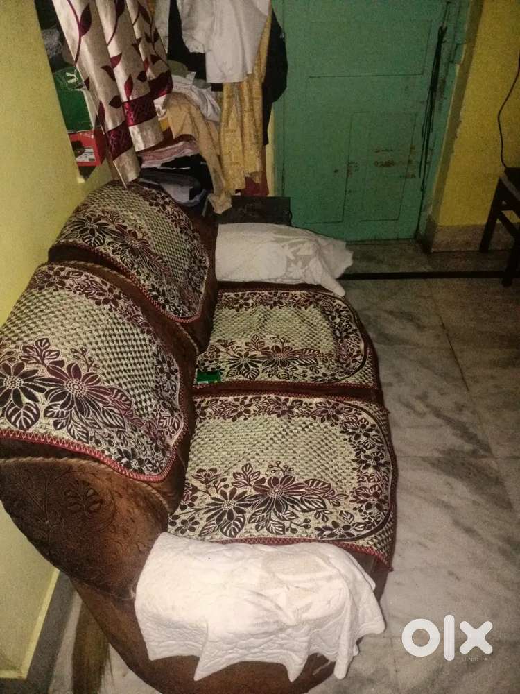 Used sofa set 3+2, plus centre table and tv stane cum cupboard