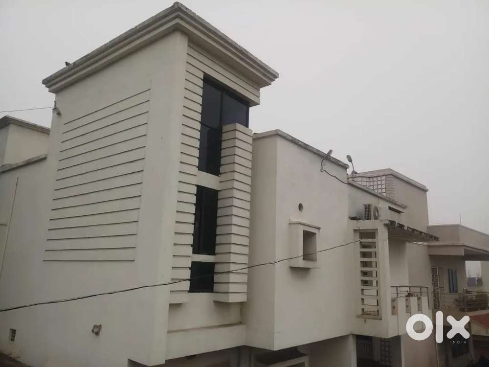 Room for rent for small family and office going bachelors