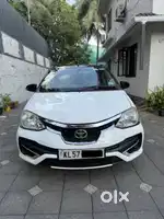 Toyota Etios Liva VD Dual Tone, 2017, Diesel