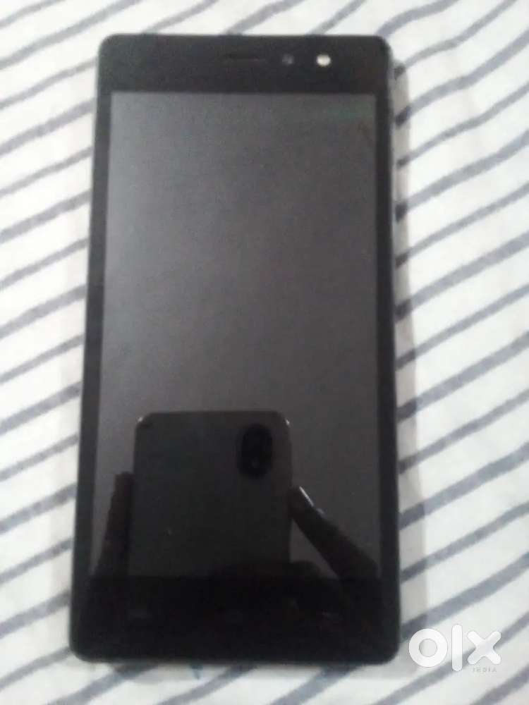 Xolo phone in just 899
