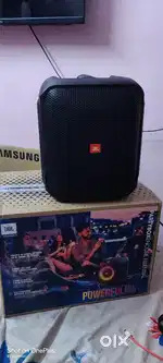 JBL ENCORE ESSENTIAL PARTY BOX NEW