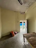 Boys, student lodge