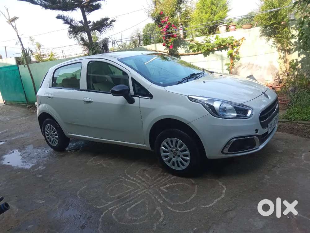 Fiat Punto EVO 2016 Petrol 75200 Km Driven