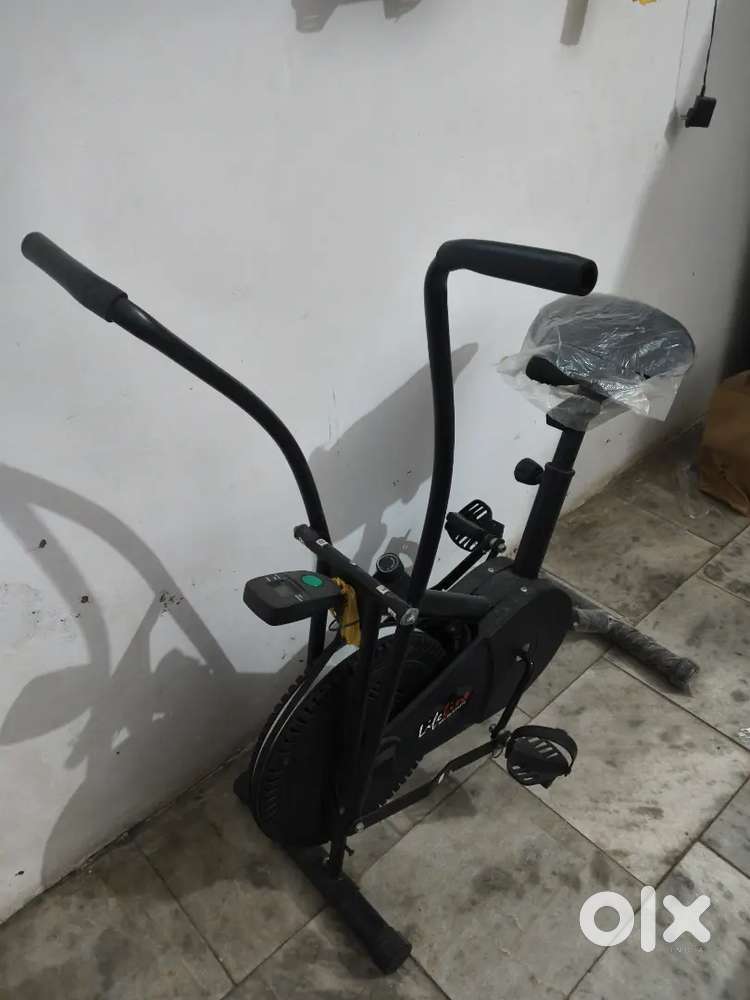 Gym cycle brand new