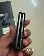 Under Warranty Samsung Black Flip 3 with Bill box Accessories