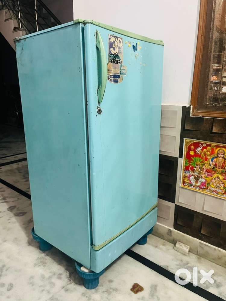 Buy Fridge - low budget