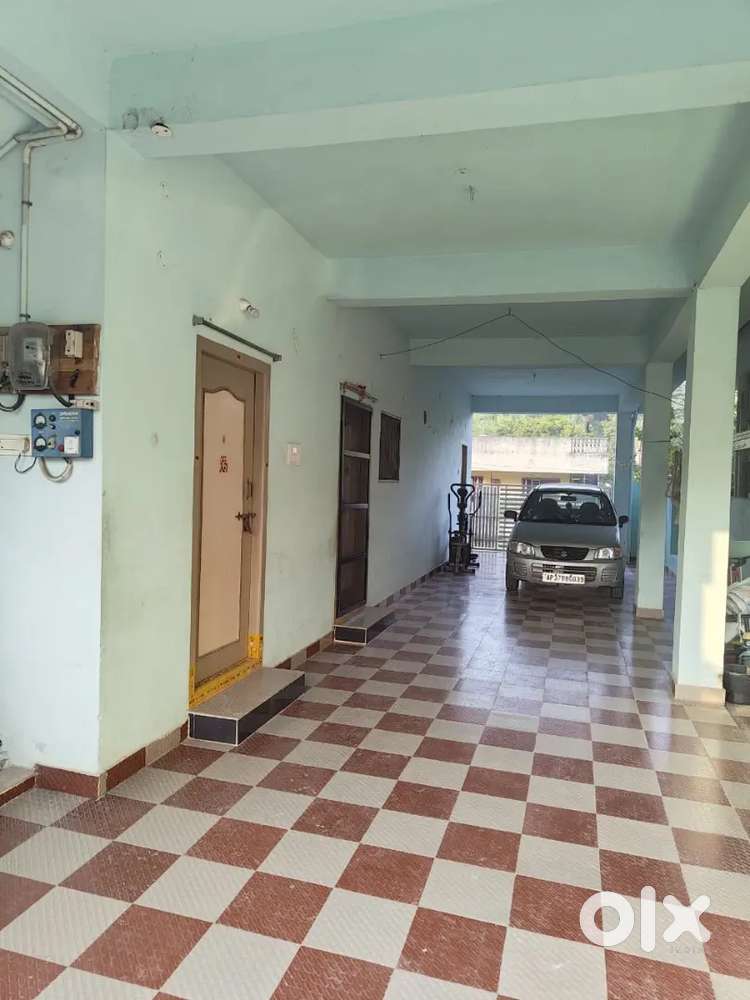 Neatly Maintained Single Bedroom