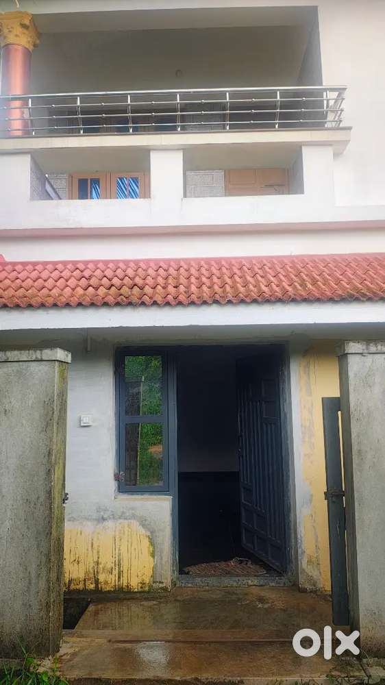 House near Muttikulangara junction
