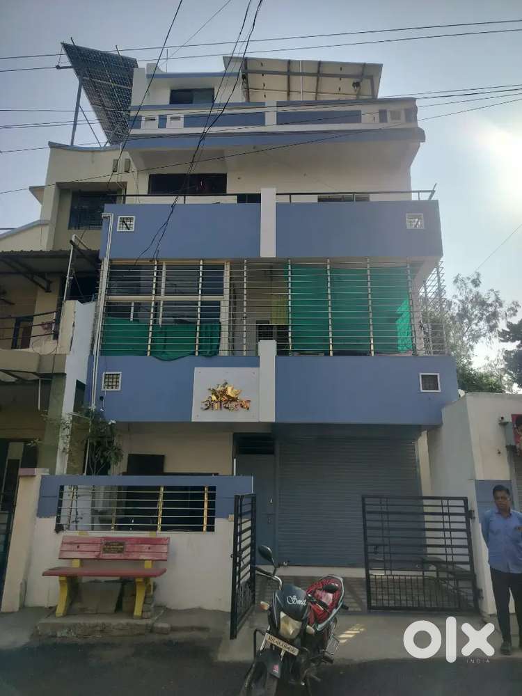 220 qf shop or godaun for rent