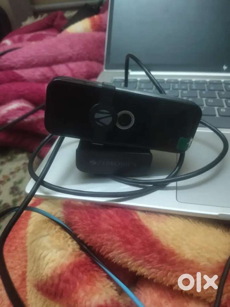 Web camera