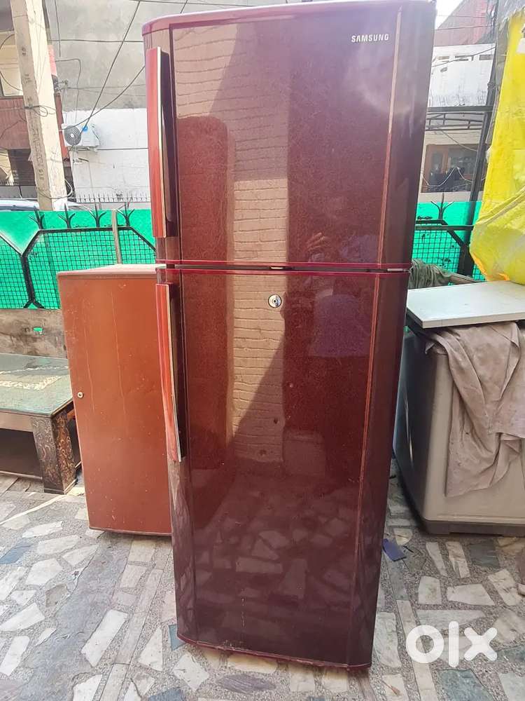 Fridge Double door proper working 350 Liter fully cooling samsung