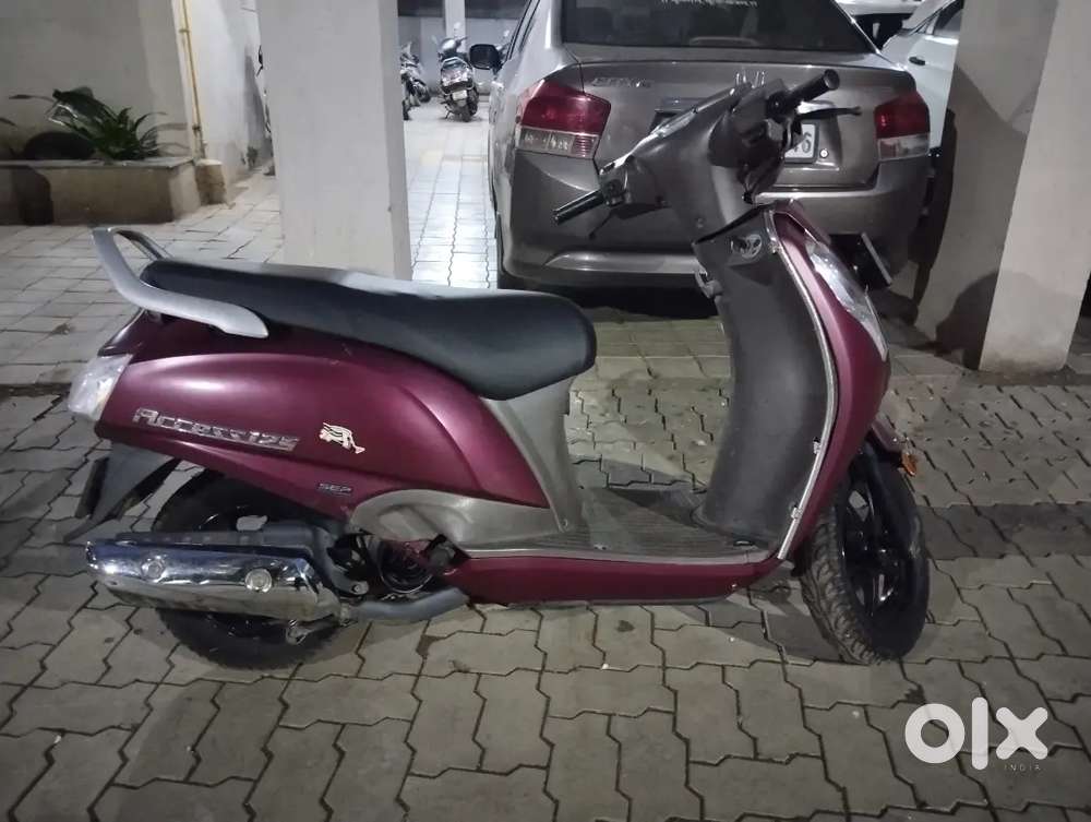Suzuki Access 125 BS4 G j 04 first owner