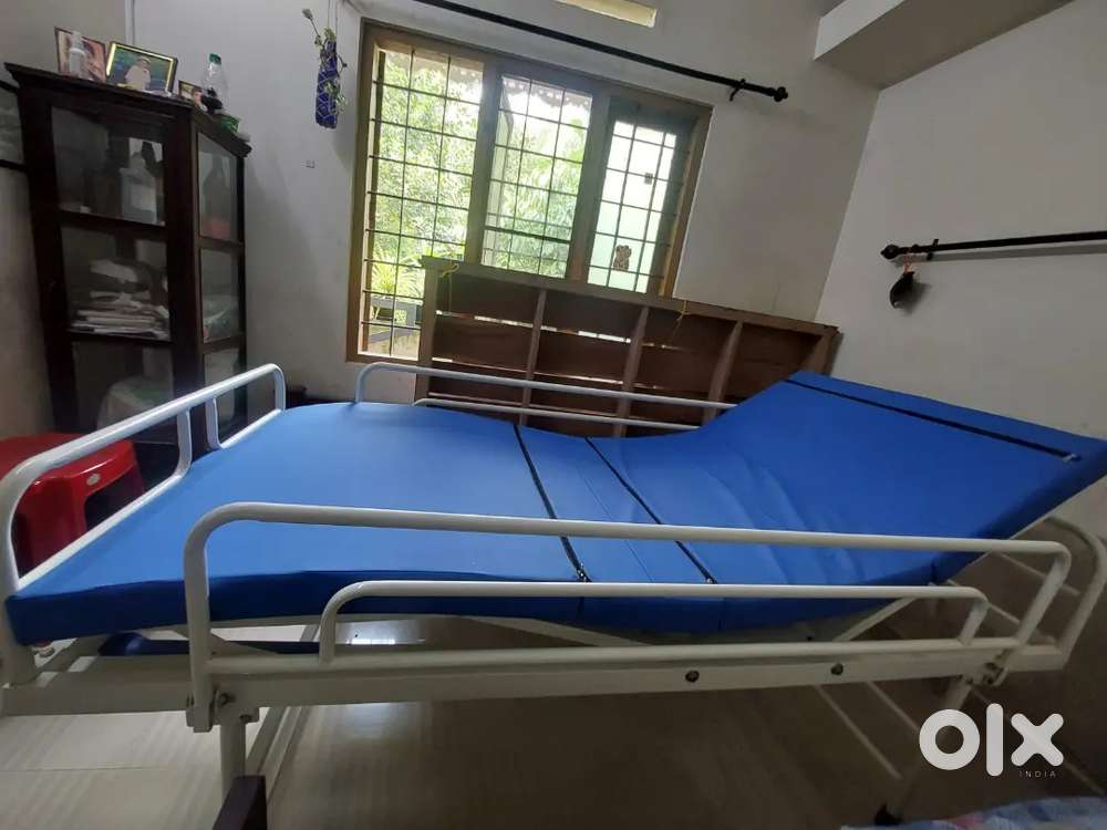 Hospital Bed adjustable