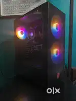 Customer build PC  Made like a tank