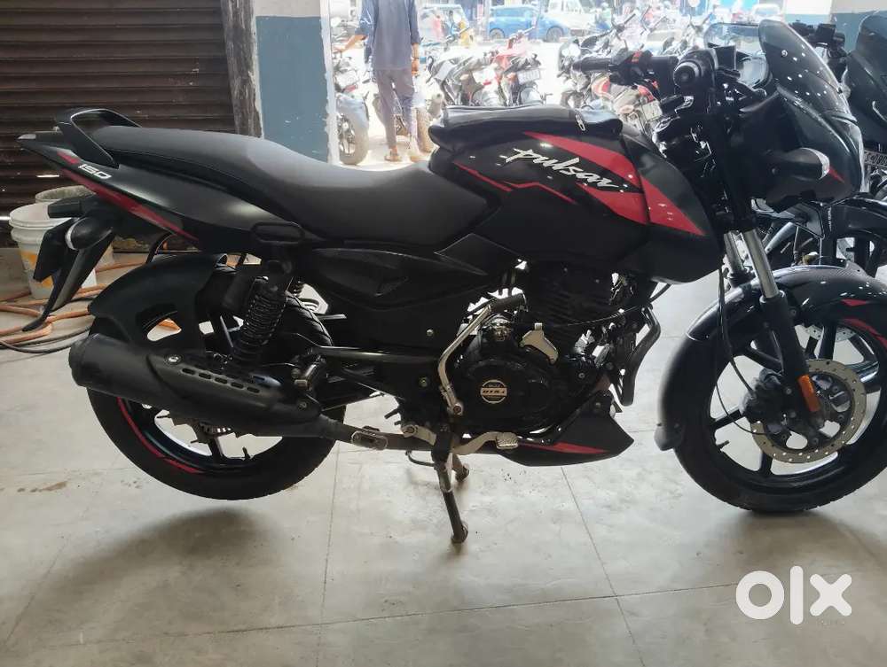 Pulsar 150, model 2021 very good condition