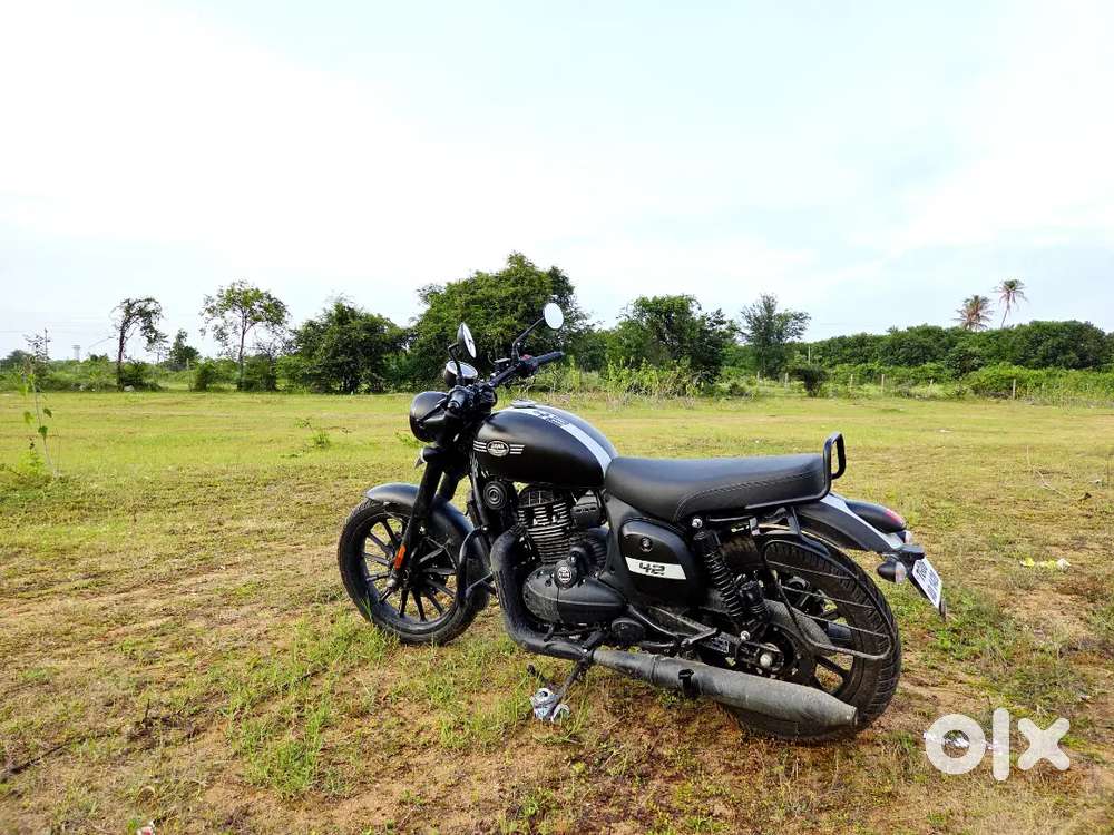 3 months old Jawa 42