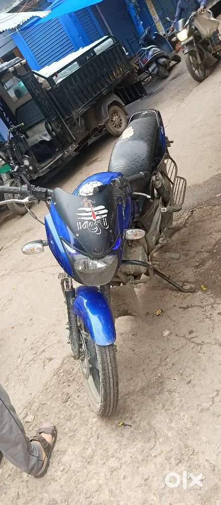 Bahut hi aachi condition me hai