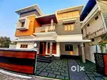 4 cent 3 BHK villa Aluva Choondy