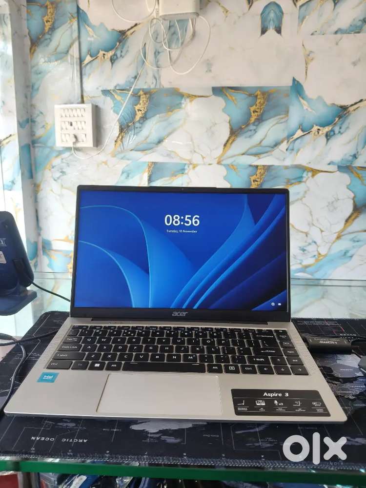 Acar aspire 3 ram 8 512 gb Good condition only 7 month old