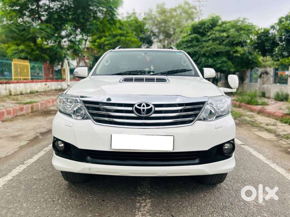 Toyota Fortuner 3.0 4X2 MT, 2014, Diesel