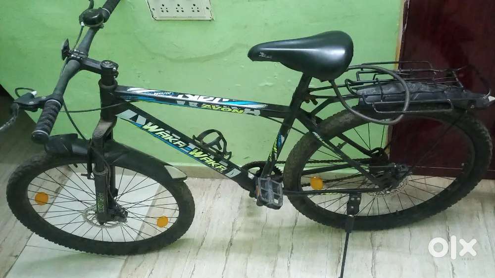 8,700 bicycle Avon waka brand