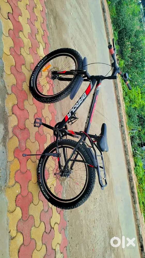 26×3 size fat tyre Cycle 6 month used hai cycle me koi problem nahi ha