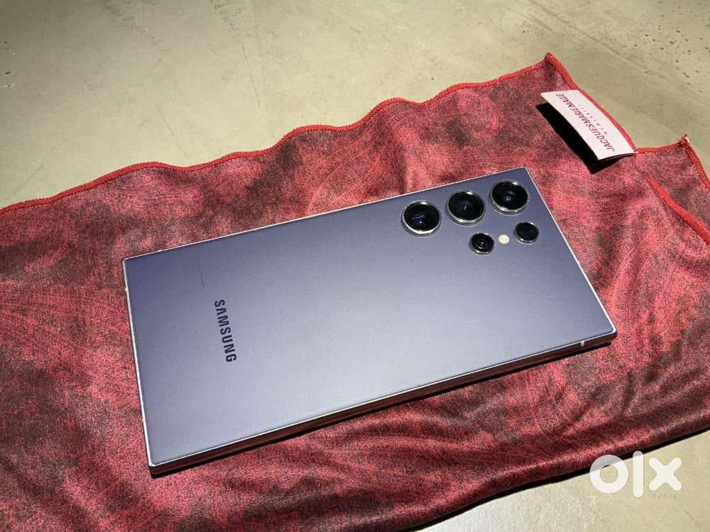 Samsung S24 Ultra up for grab