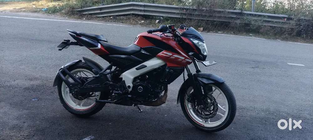 2022 Model Bajaj Pulsar NS200 / Bajaj NS200 - Top Condition
