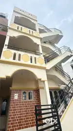 20,30 3floors consisted 2bhks 2floor & 1bhk on the 2nd floor fr sale