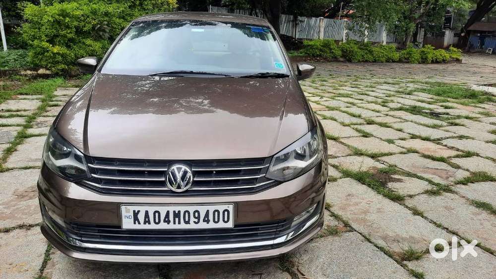 Volkswagen Vento 1.2 TSI Highline AT, 2015, Petrol