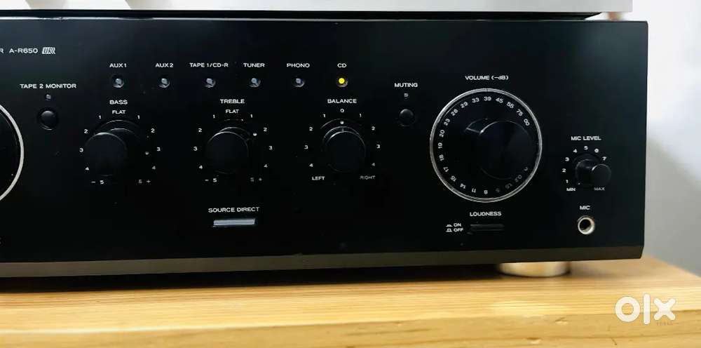 Teac integrated stereo amplifier
