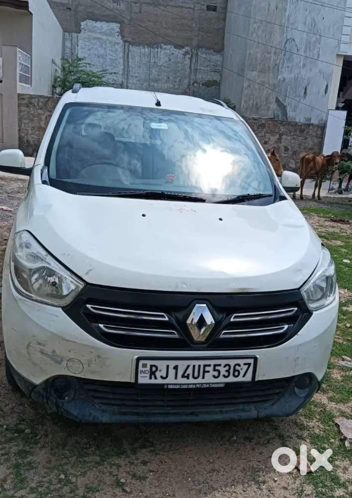 Renault Lodgy 2016 Diesel 87000 Km Driven well maintained 2nd owner