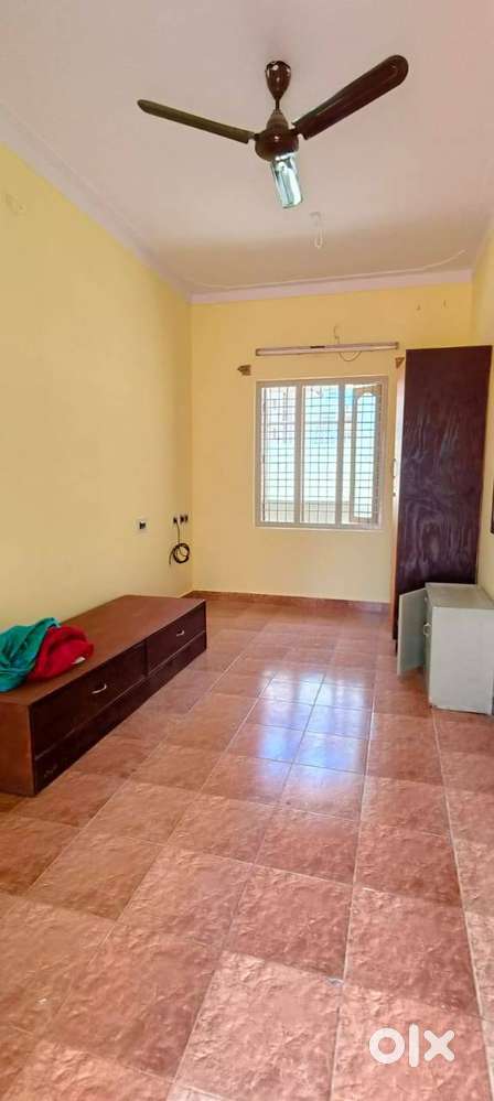 Yeshwanthpur 3BHK Duplex House for lease