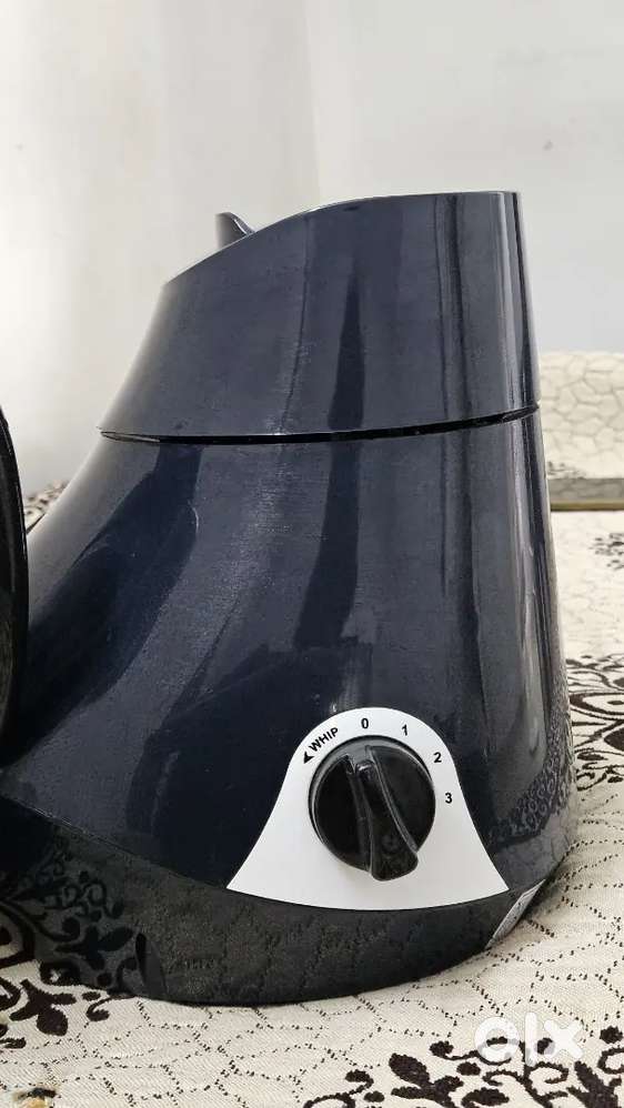 Butterfly plus 750 w juicer mixer grinder