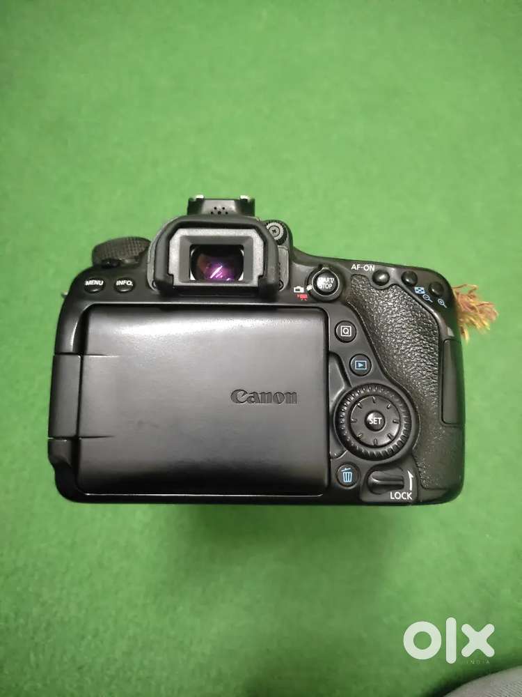 Canon EOS 80D