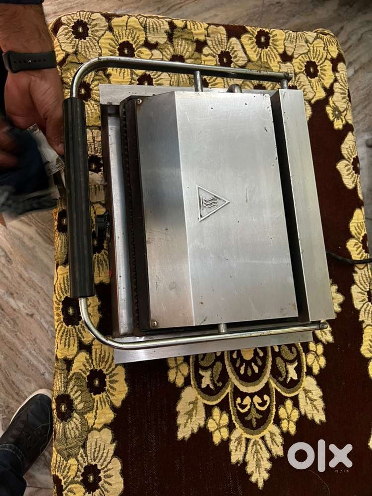 Big size sandwich griller