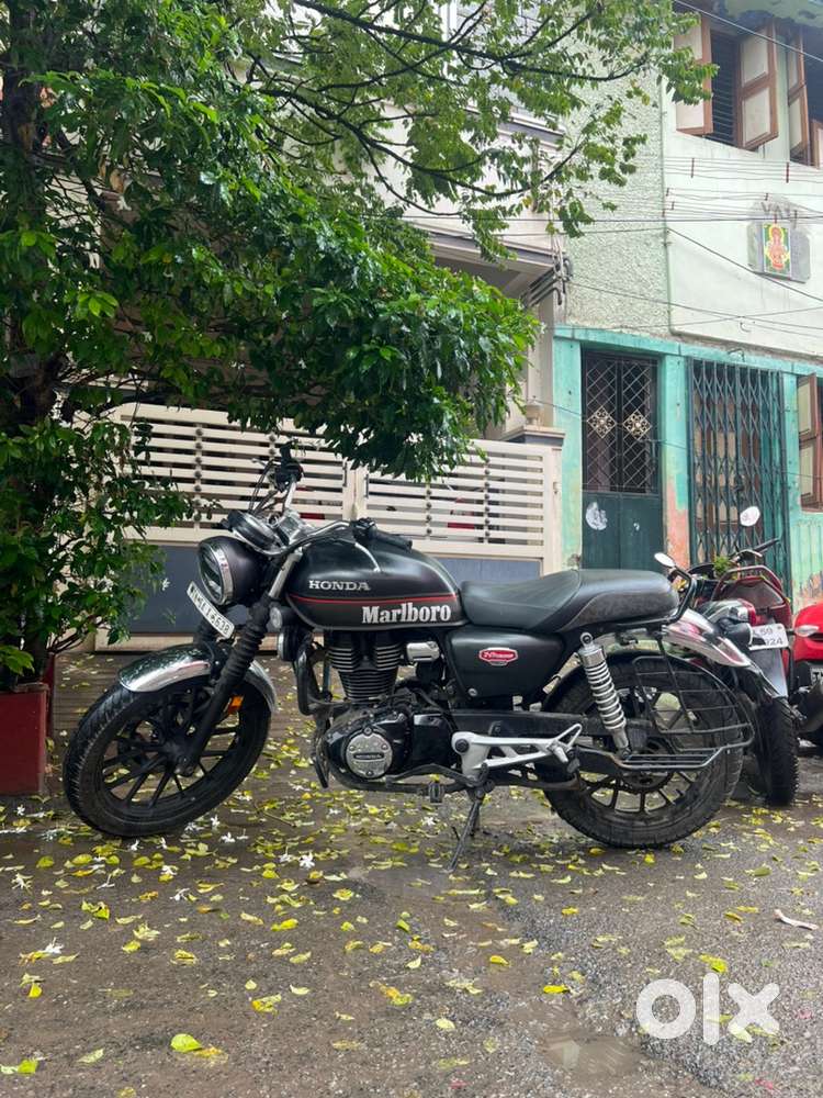Honda Hness CB350 Dual Tone Edition