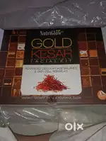 Facial kit
