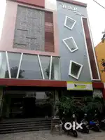 Brand new shopping/office space