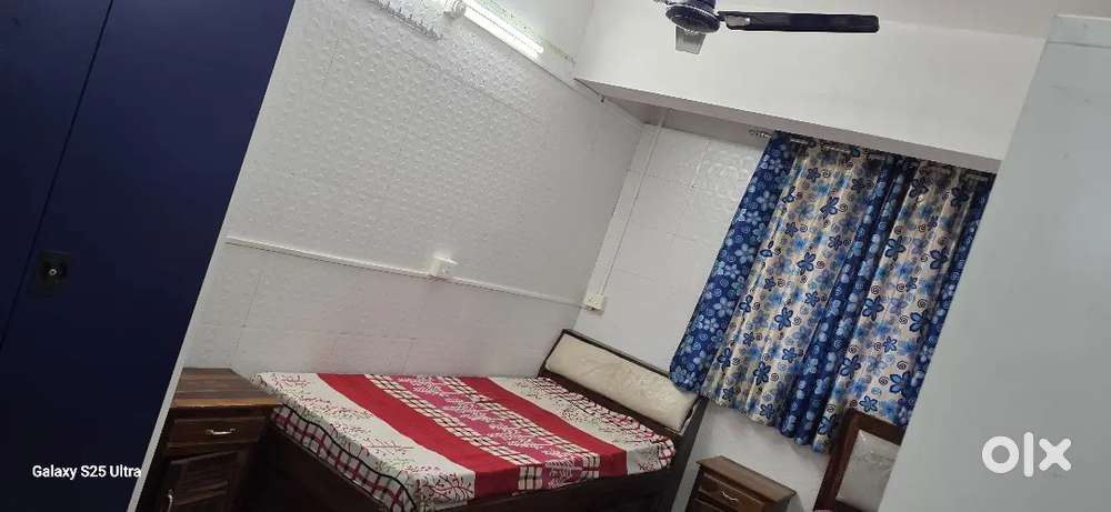 SINGLE BACHELORS for GIRLS and BOYS