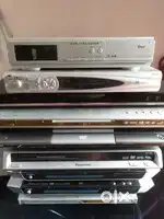 Cd players 5 nos