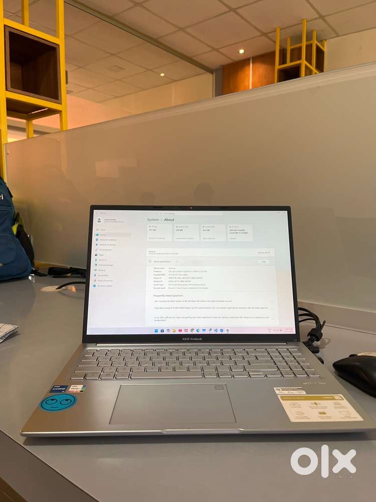Asus vivobook 16.