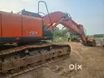 EXCAVATOR TATA ZIXES 370 LCH