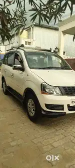 Mahindra Xylo 2014