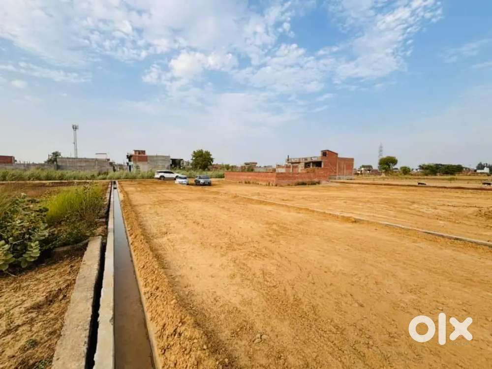 Lucknow me Gosaiganj Market jail road se najdeek approved plot